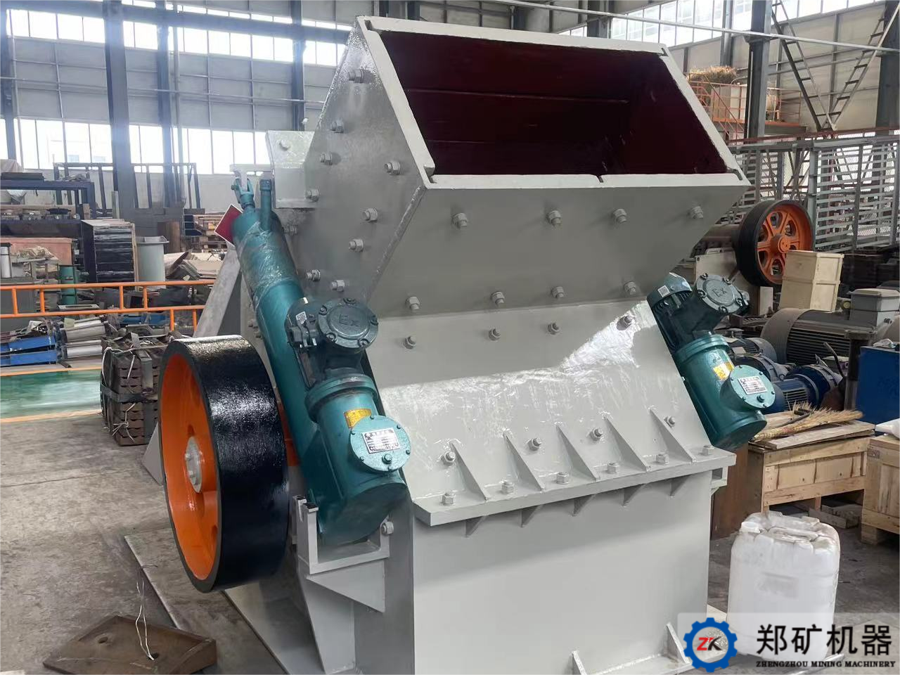 熱烈祝賀徐州PC1000×1000錘式破碎機(jī)設(shè)備交貨完成！